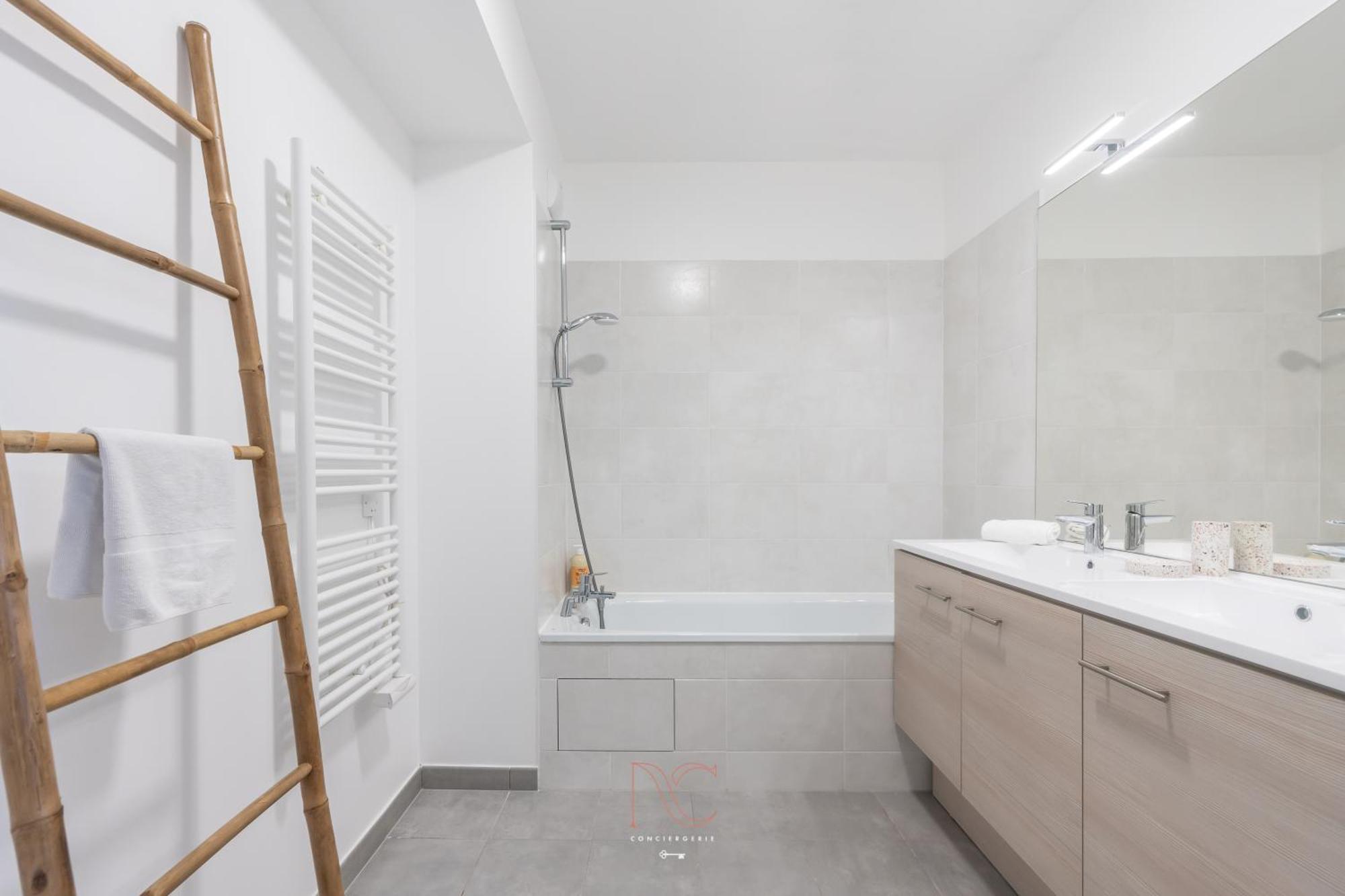 *disneyland-paris* 8personnes, Parking, Wifi Apartment Serris
