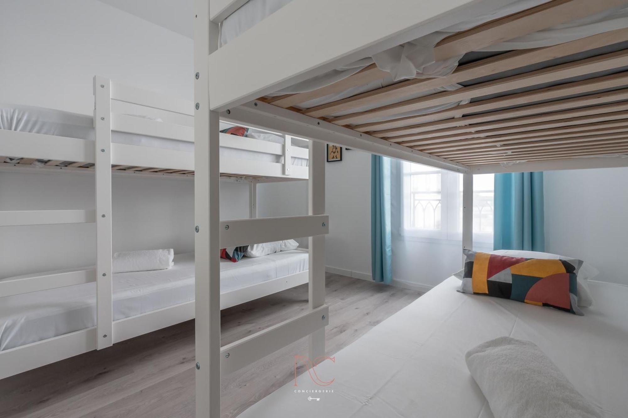*disneyland-paris* 8personnes, Parking, Wifi * Serris